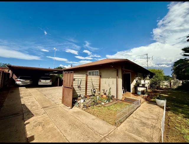 3 BEDROOM HOUSE FOR SALE IN VANDERBIJLPARK CW 5